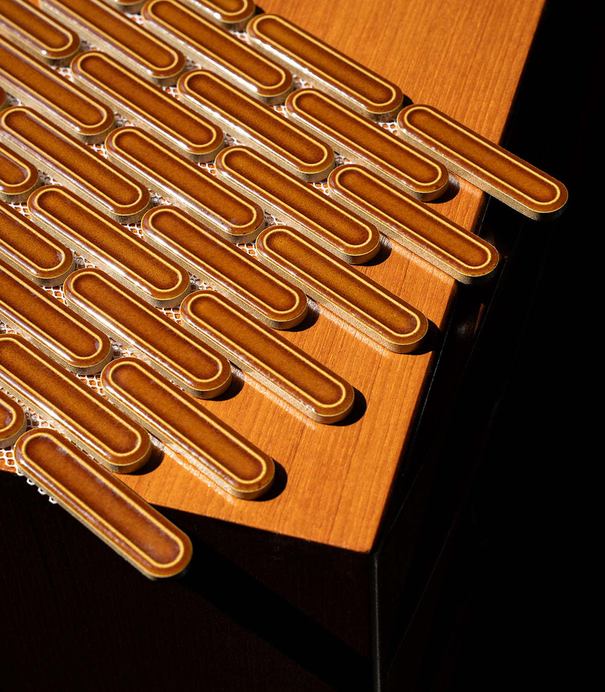 Savoiardi karamellbraunes Mosaik