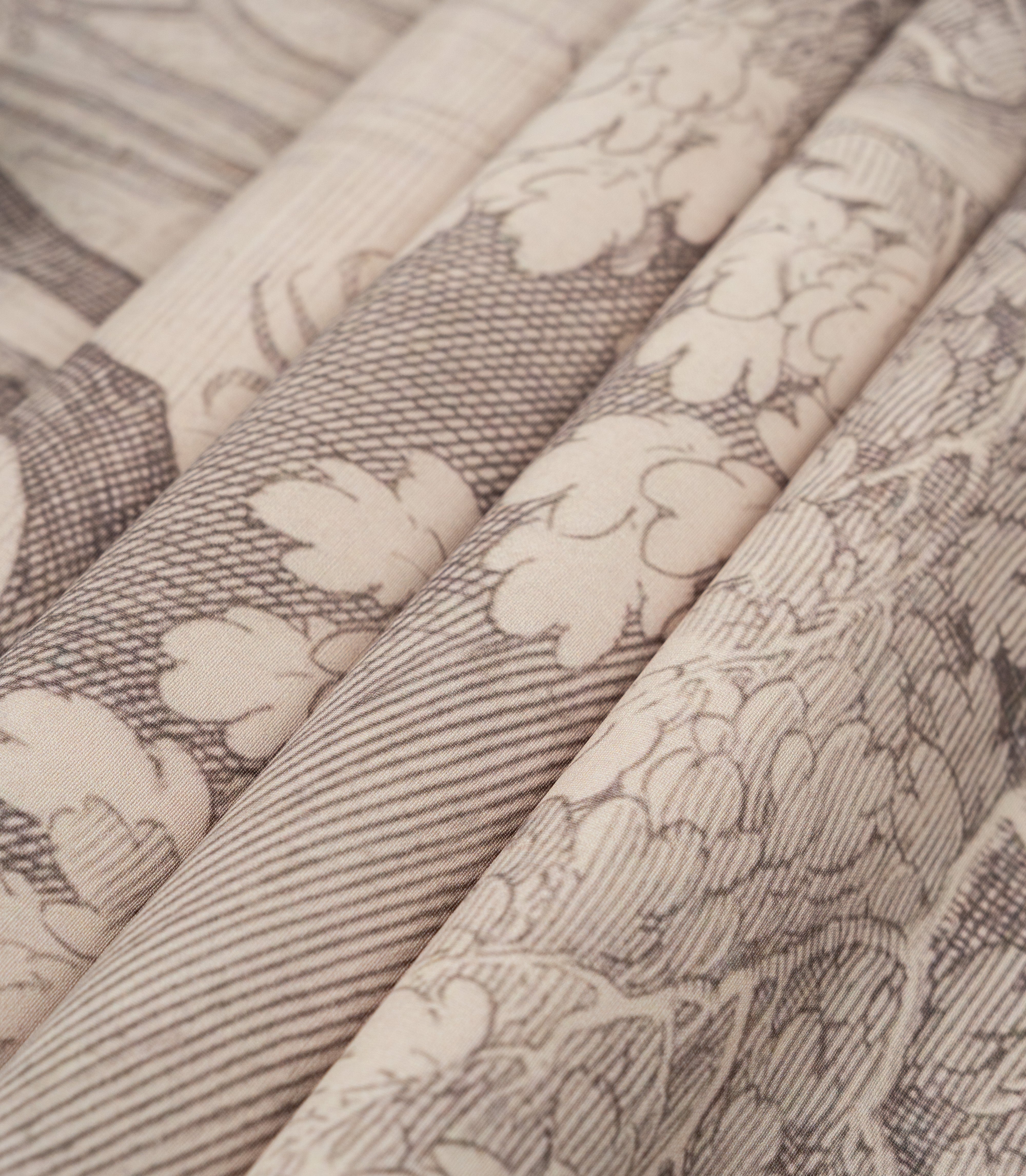 Tapeta Timeless Trees Beige