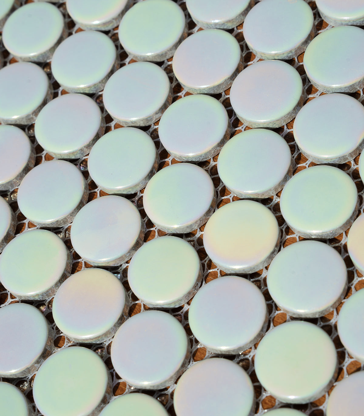 Penny Dots weißes Perlglanz-Mosaik