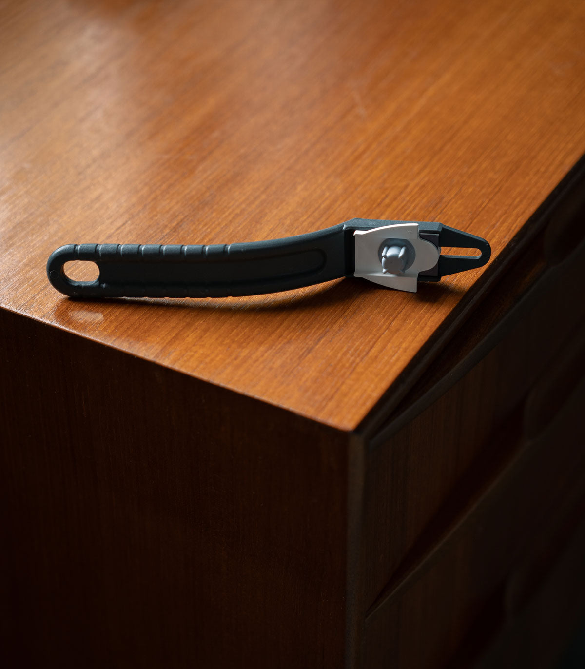 Tapeziermesser mit auswechselbaren Klingen