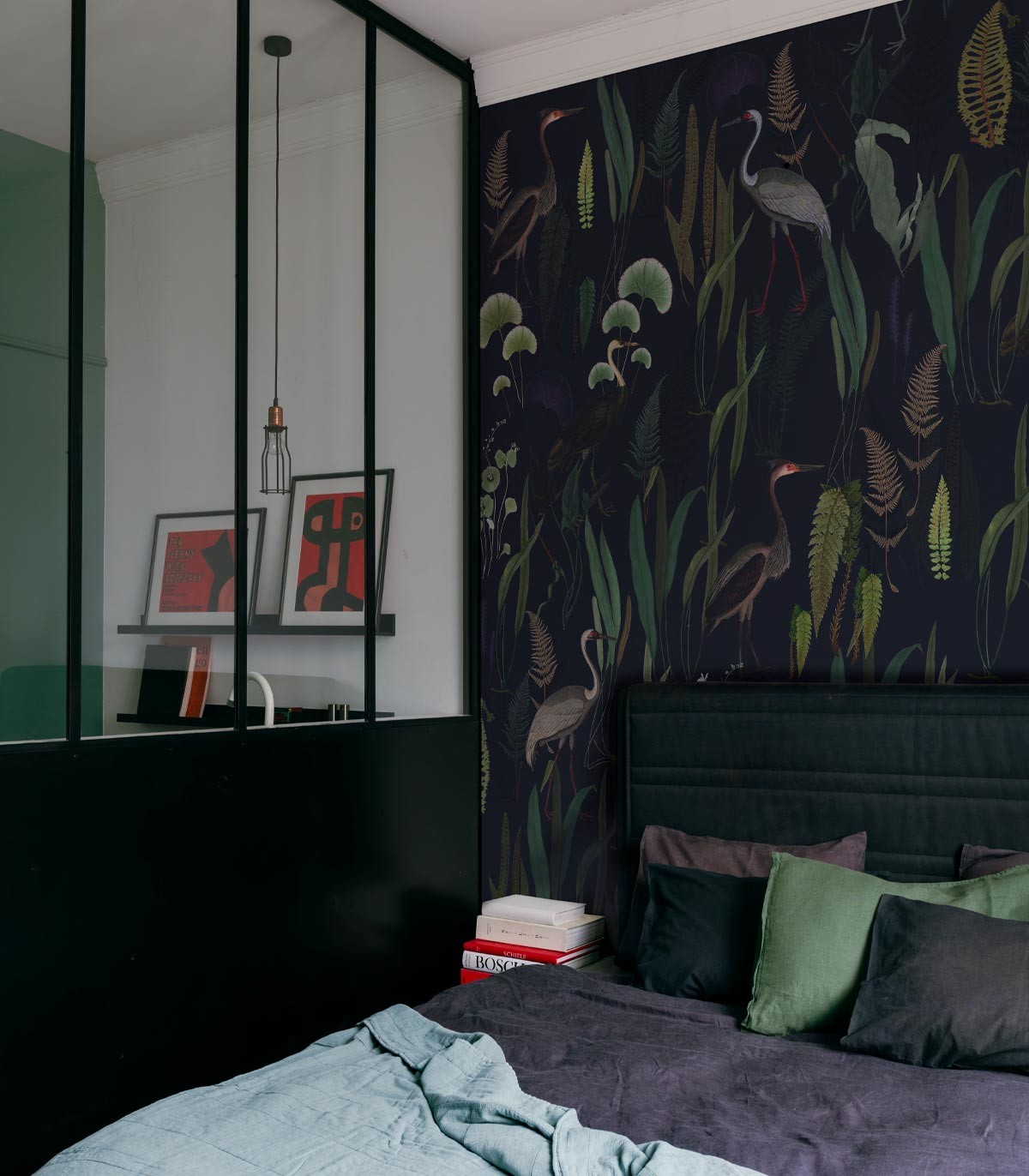 Calm Heron Marineblaue Tapete