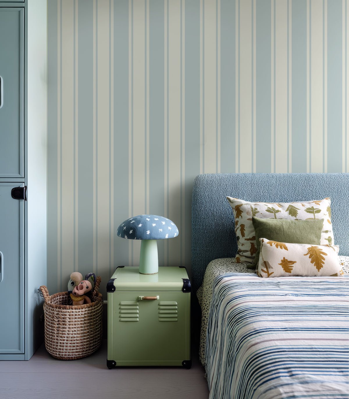 Tapete Gentle Stripe Sky Blue