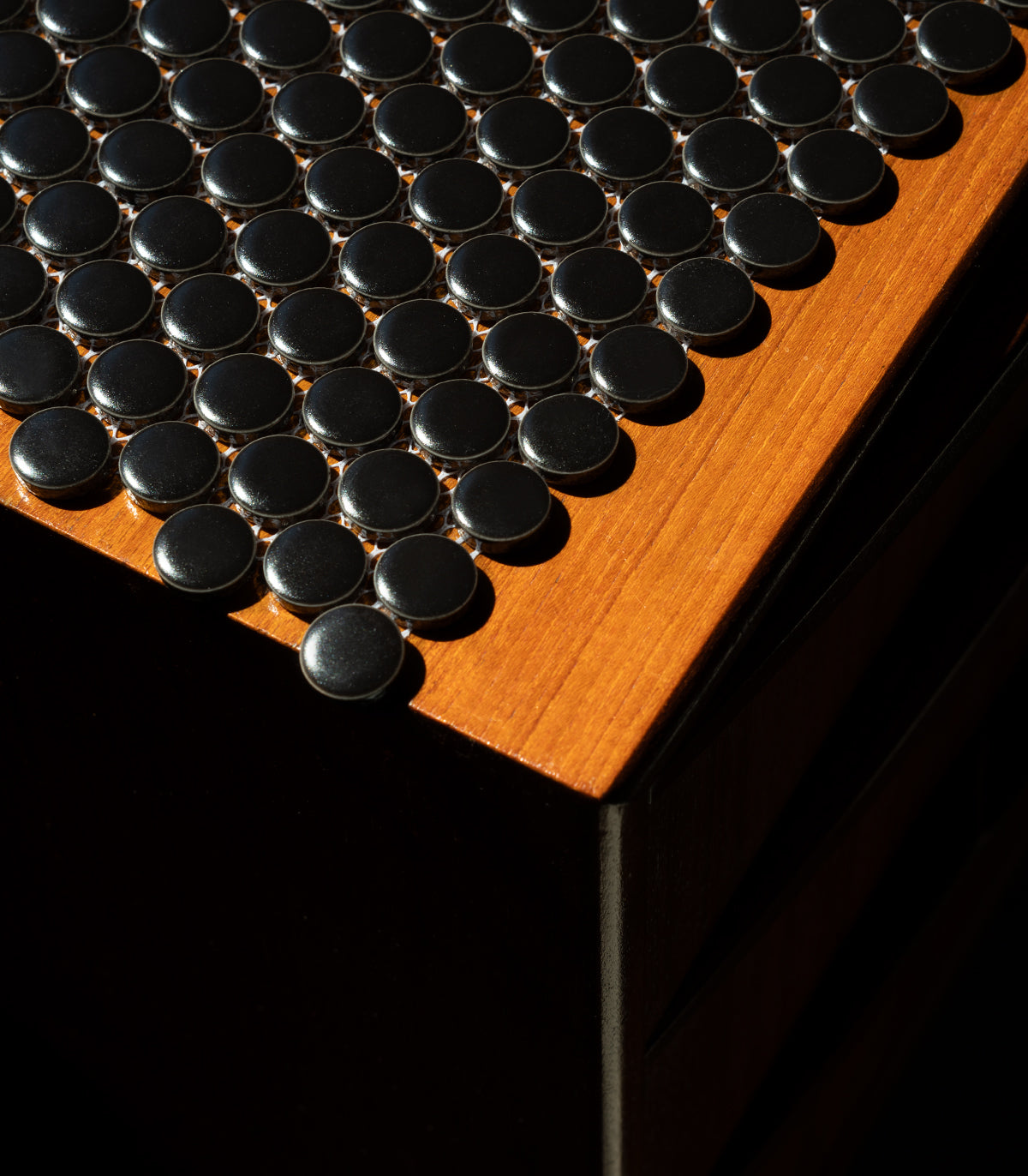 Penny Dots schwarzes mattes Mosaik