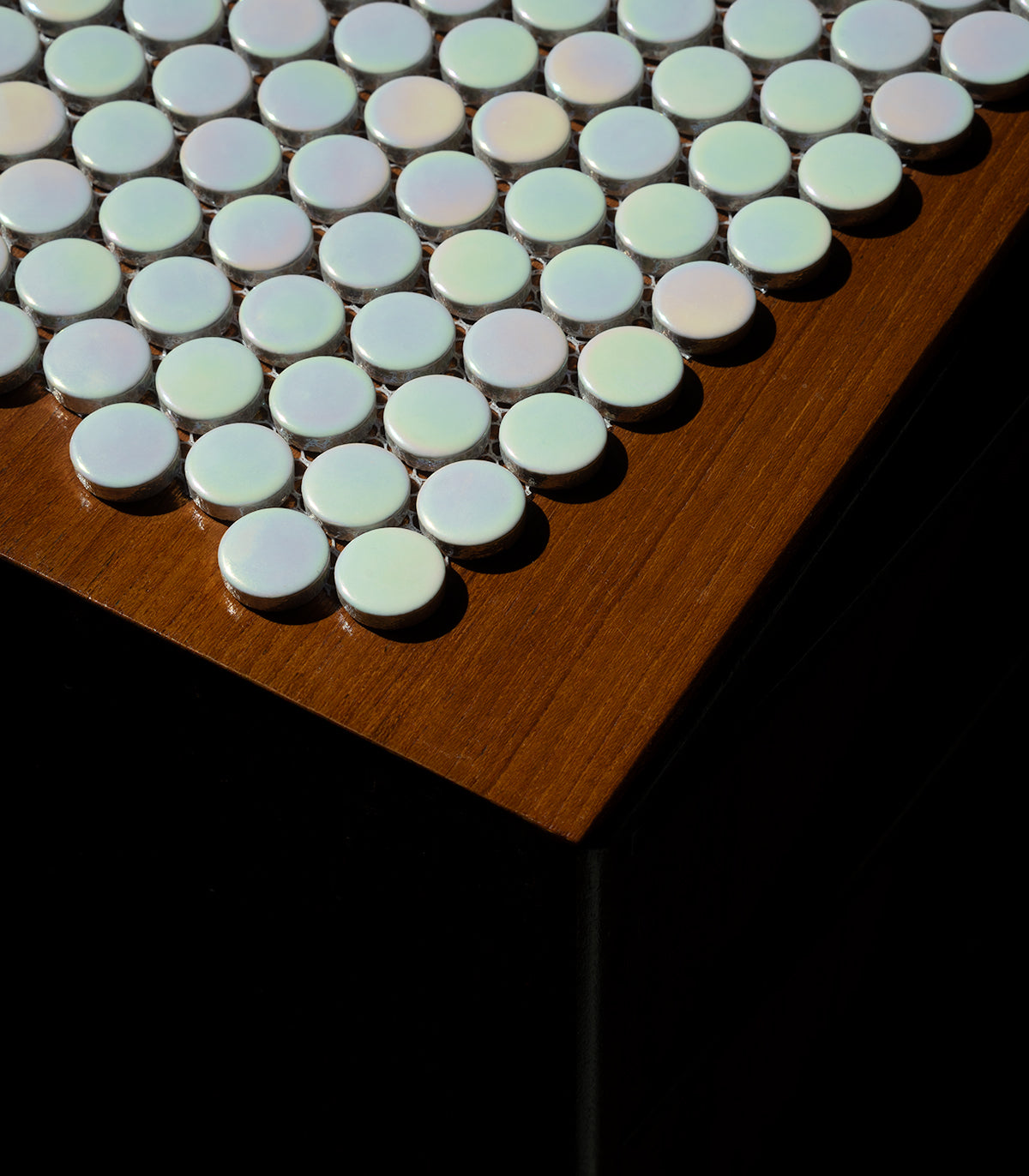 Penny Dots weißes Perlglanz-Mosaik